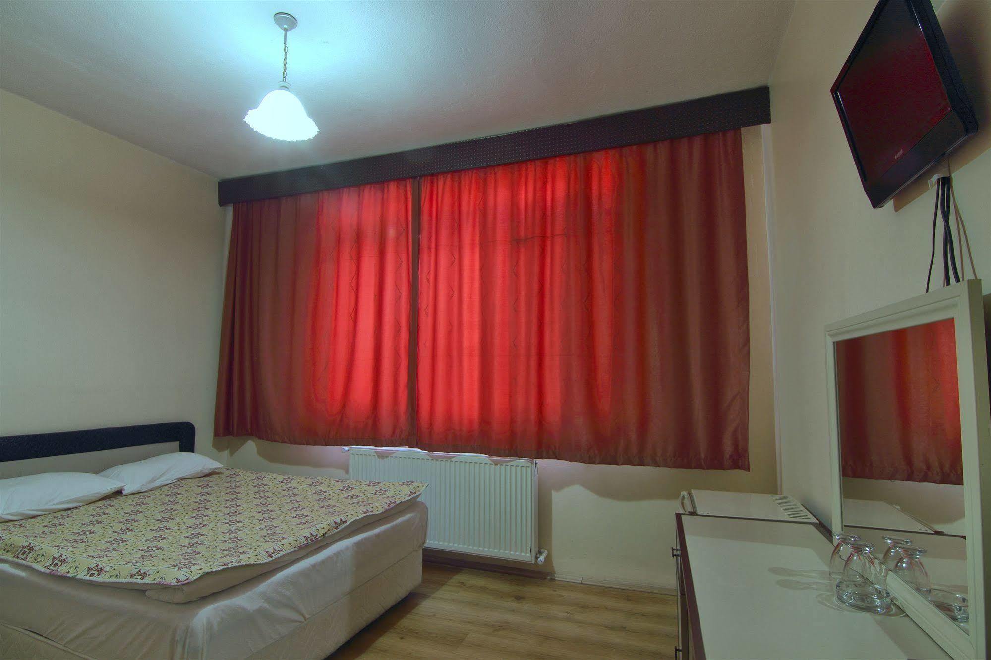 Cappadocia House Hotel อูร์กุบ ภายนอก รูปภาพ